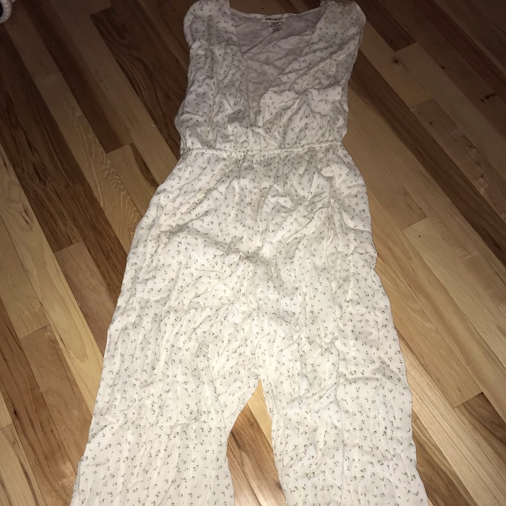 Billabong flowered jumpsuit